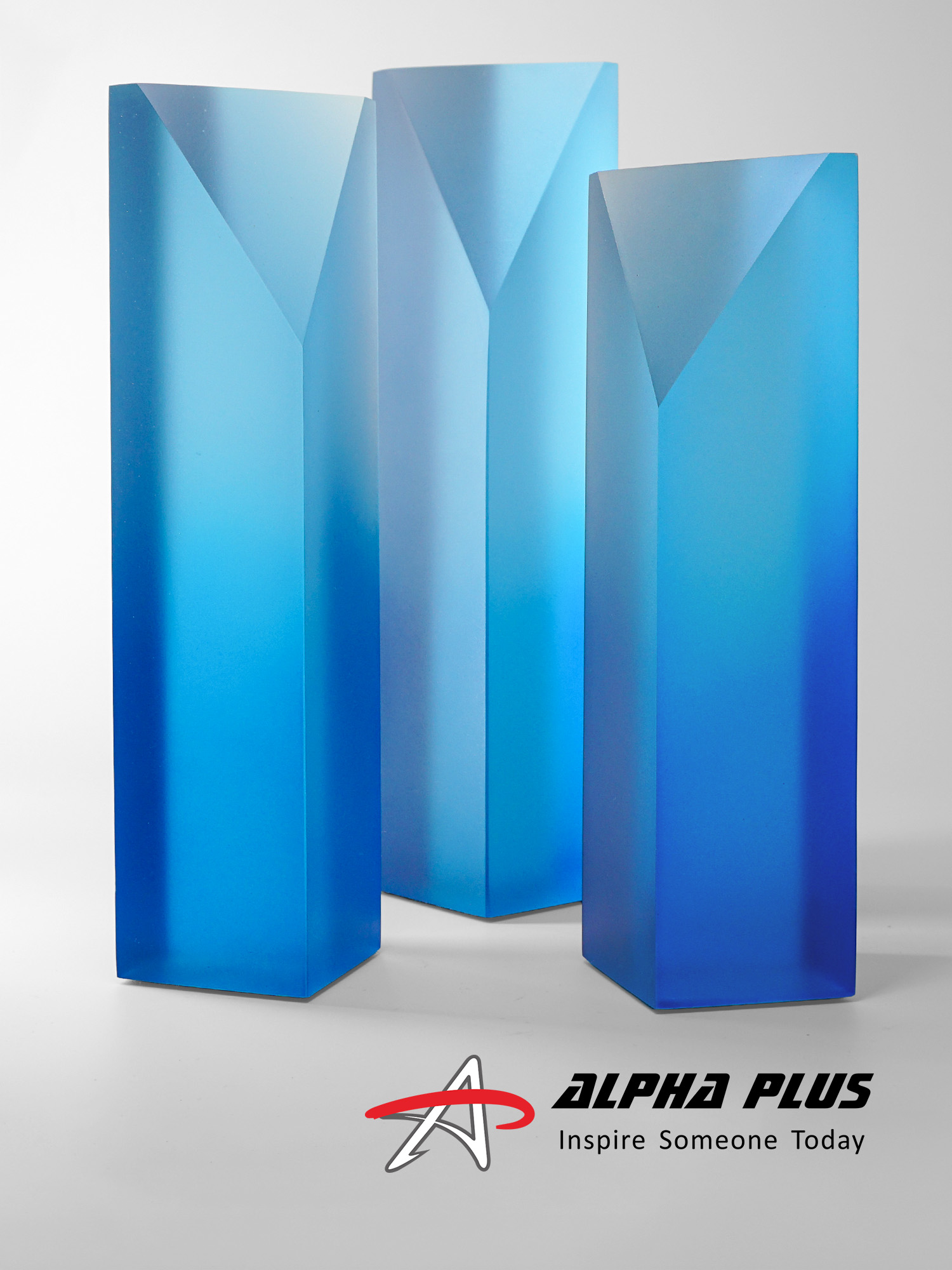 MODERN AWARD DESIGN